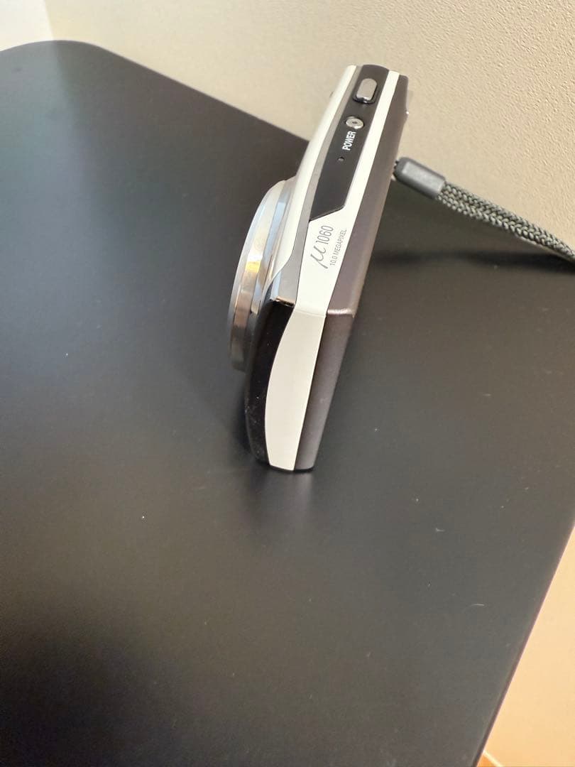 【動作確認済】OLYMPUS μ 1060 コンパクトデジタルカメラ　ホワイト