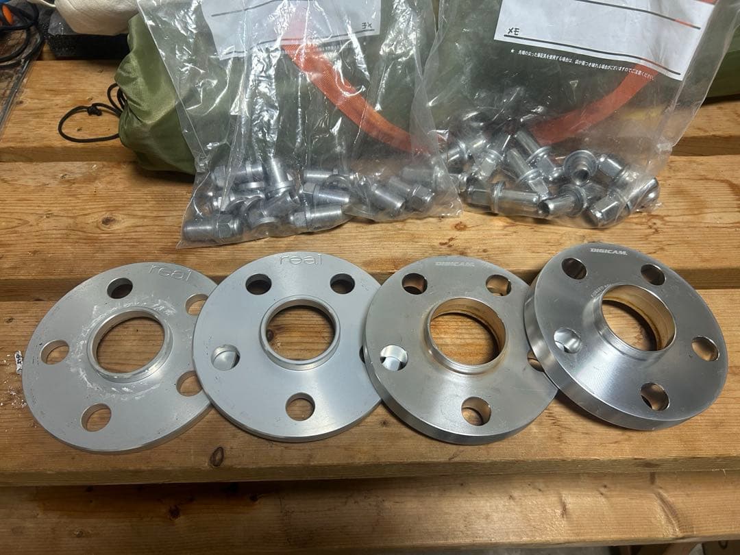 M*様 早い者勝ち！プリウス60系専用 純正アルミホイールスペーサー 4枚セット