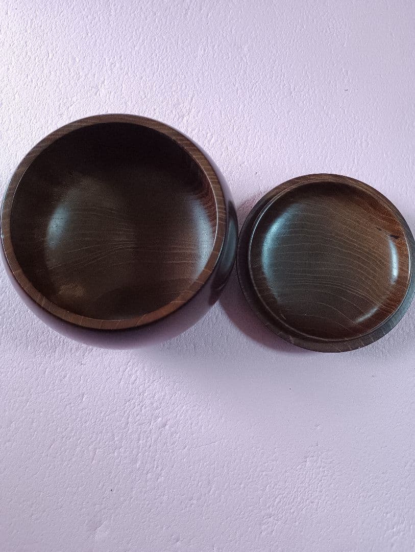 値下げ ! 囲碁石セット （蛤& 那智黒）島碁笥？入り