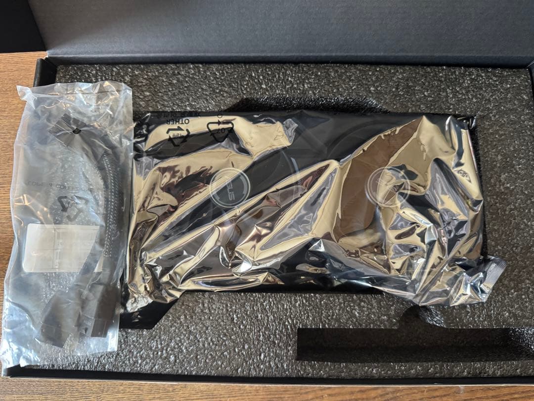 グラフィックボード・グラボ・ビデオカード ASUS GeForce RTX 4070 Super OC 12GB