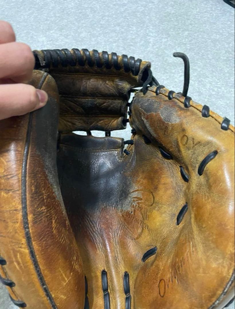 ハタケヤマオーダーキャッチャーミット　プロ支給品　横浜ベイスターズ　硬式用