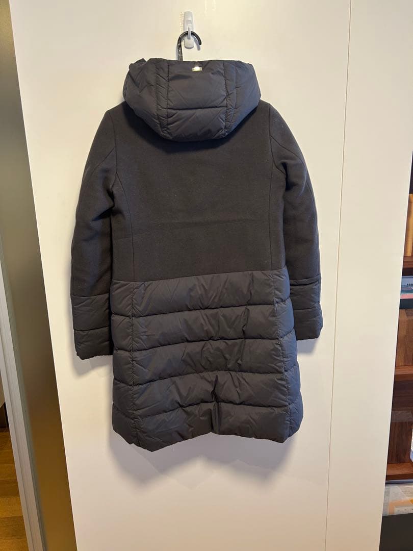 ヘルノダウンコート