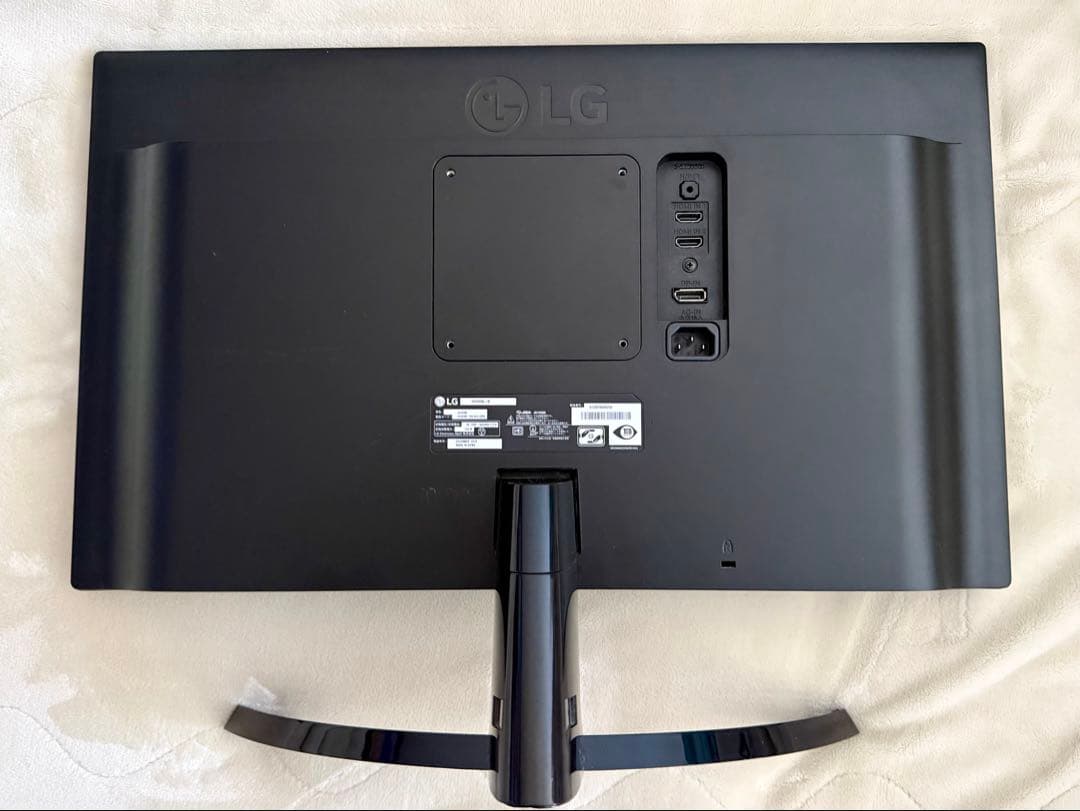 中古 LG 24UD58-B 4Kディスプレイ