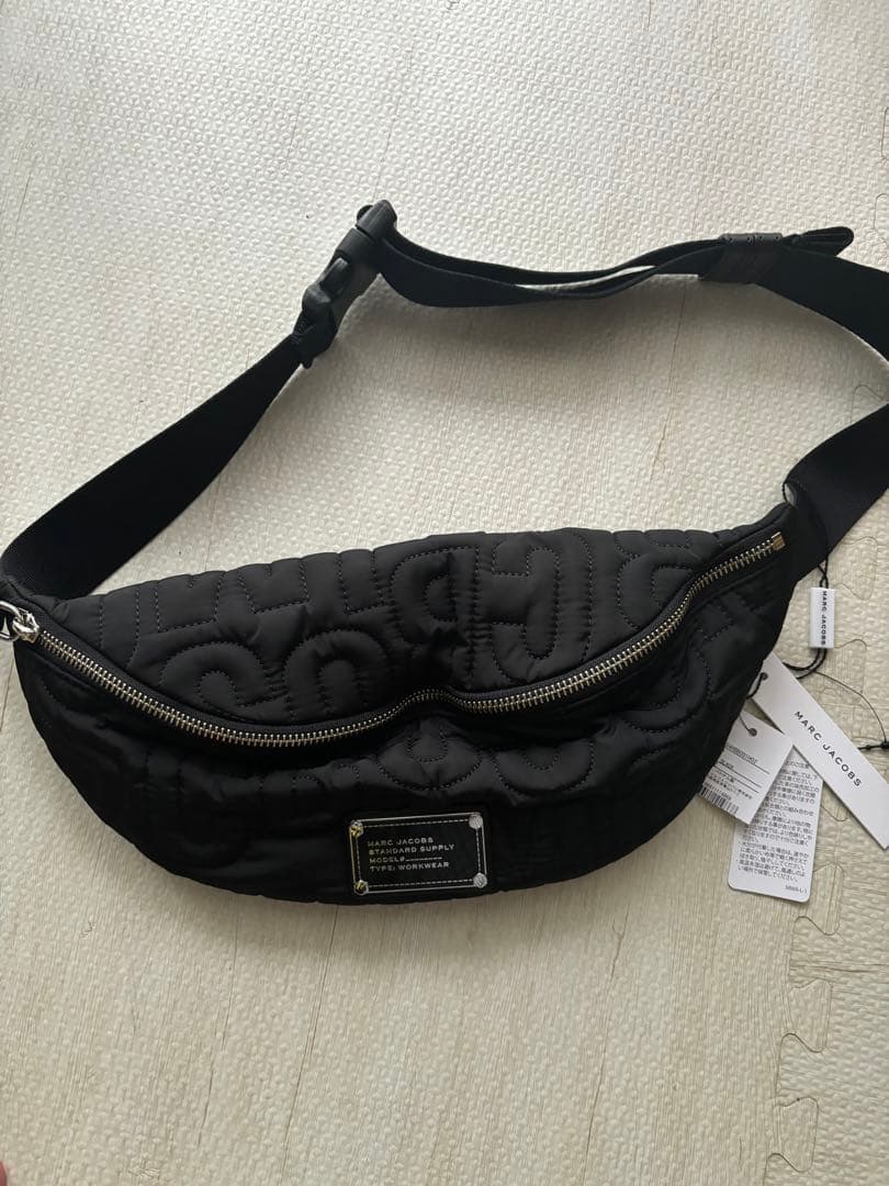 MARC JACOBS 新品未使用 ボディバック ウエストポーチ