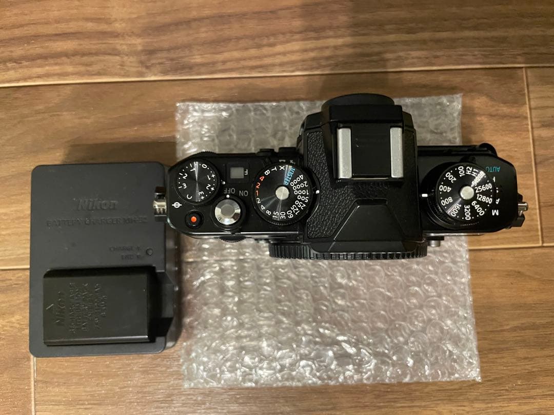 早いもの勝ち Nikon Z fc ミラーレス一眼 本体 バッテリー付き