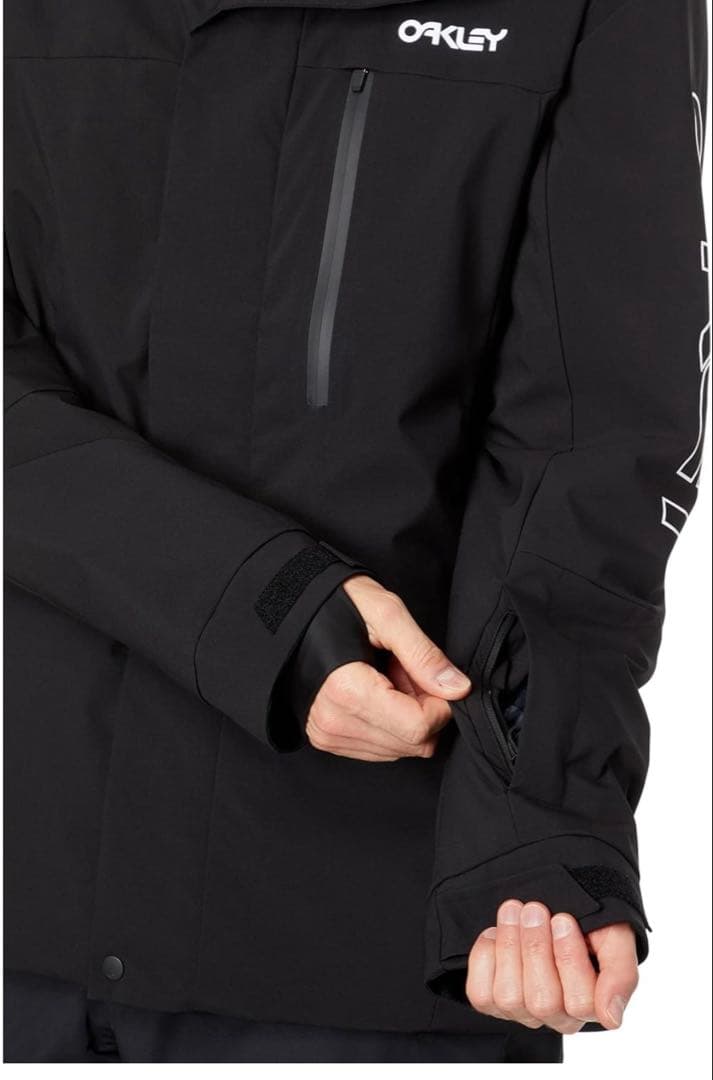 【未使用】オークリー スキーウェア 中綿 ジャケット FOA403653