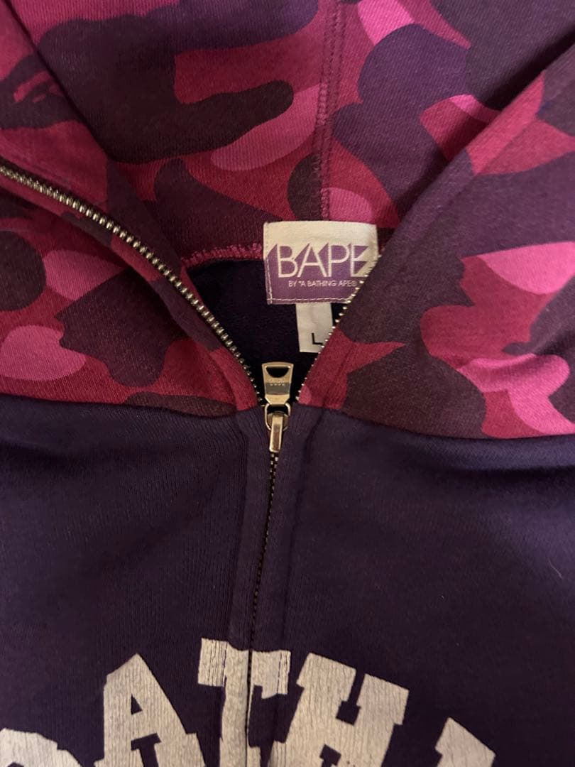 A BATHING APE カモ　ジップパーカー