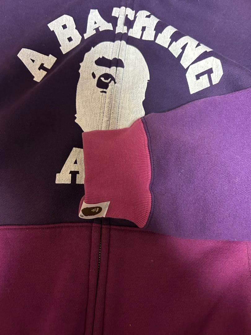 A BATHING APE カモ　ジップパーカー