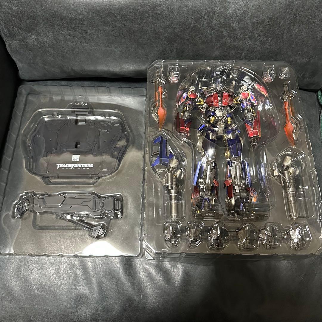 【週末限定値下げ】threezero オプティマスプライム　バンブルビー