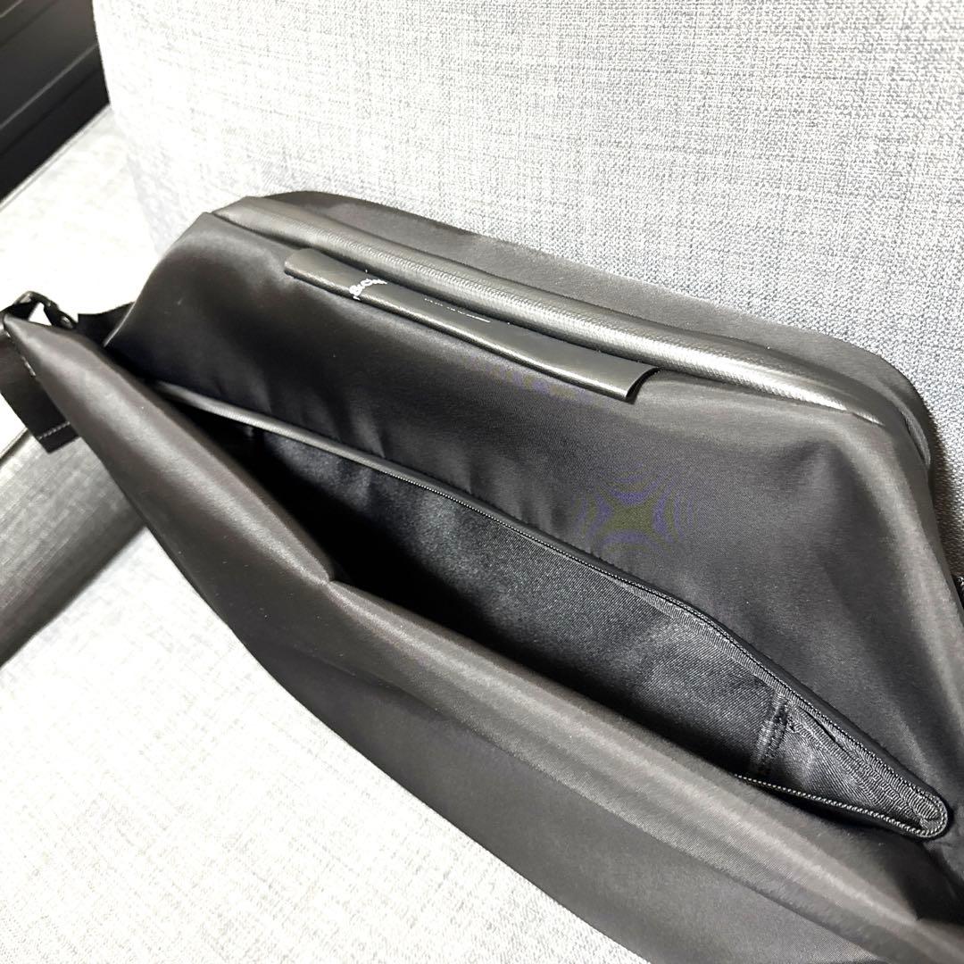 【2回のみ使用】コートエシエル Isarau L Sleek ブラック