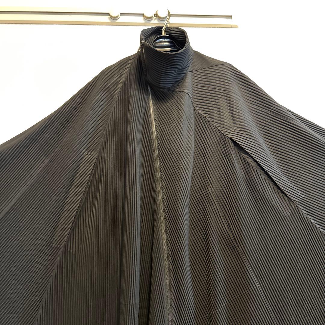 【超希少・名作】オムプリセ イッセイミヤケ 3x6 マントコート ポンチョ 黒