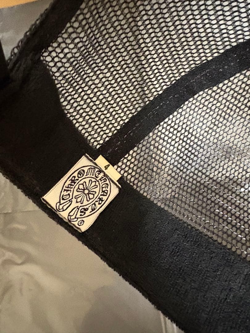 chrome hearts トラッカーキャップ