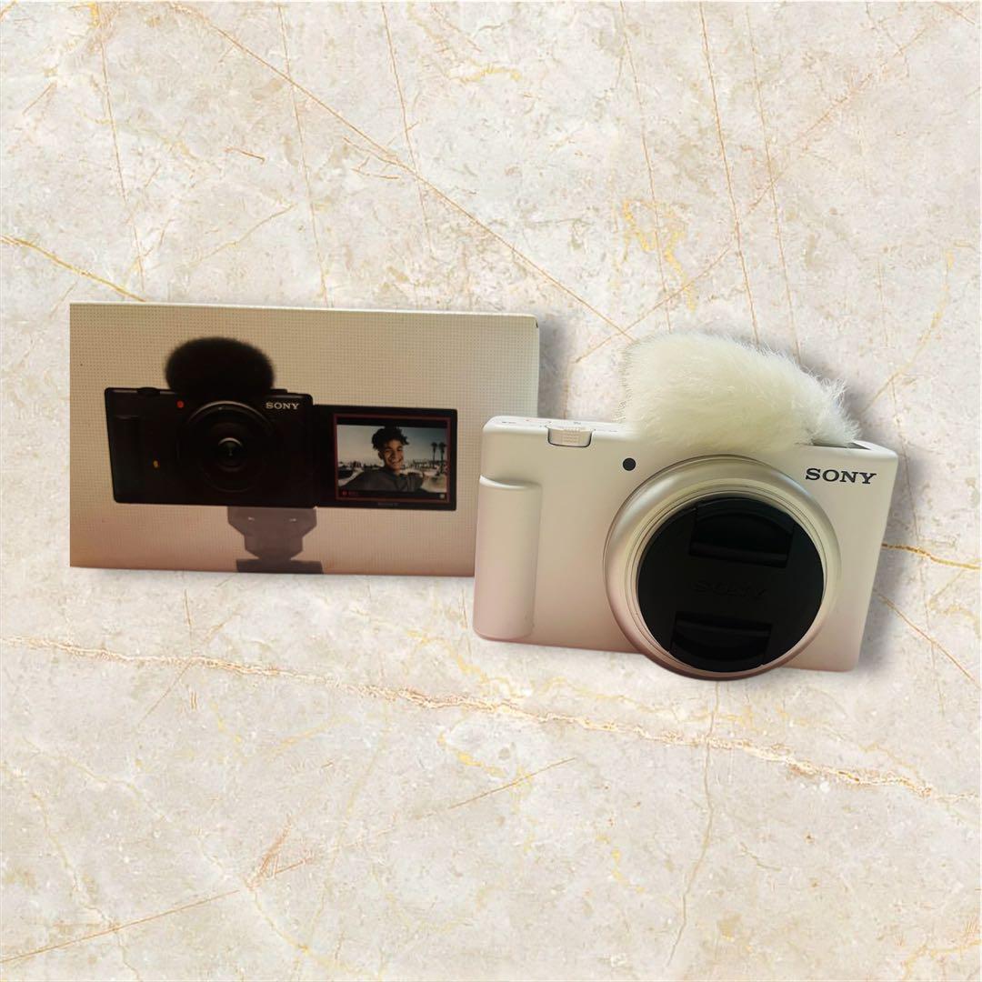 【極美品】SONY デジタルカメラ ホワイト　ZV-1F