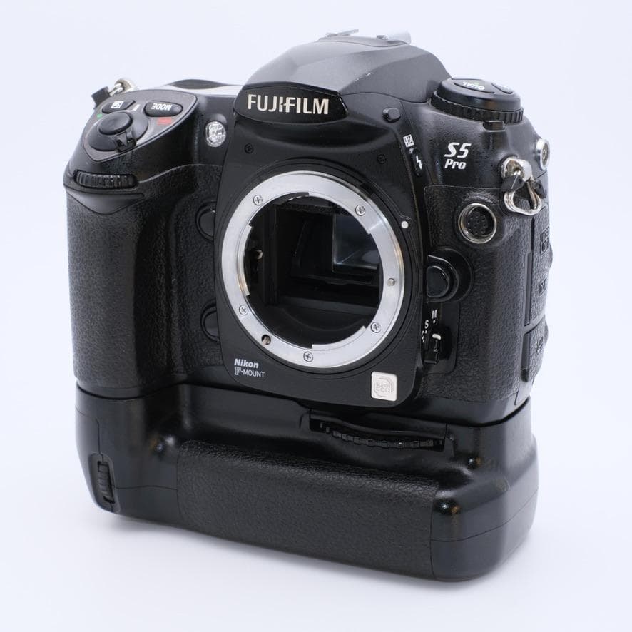 【名機】FUJIFILM FinePix S5 Pro　MB-D200 一眼レフ