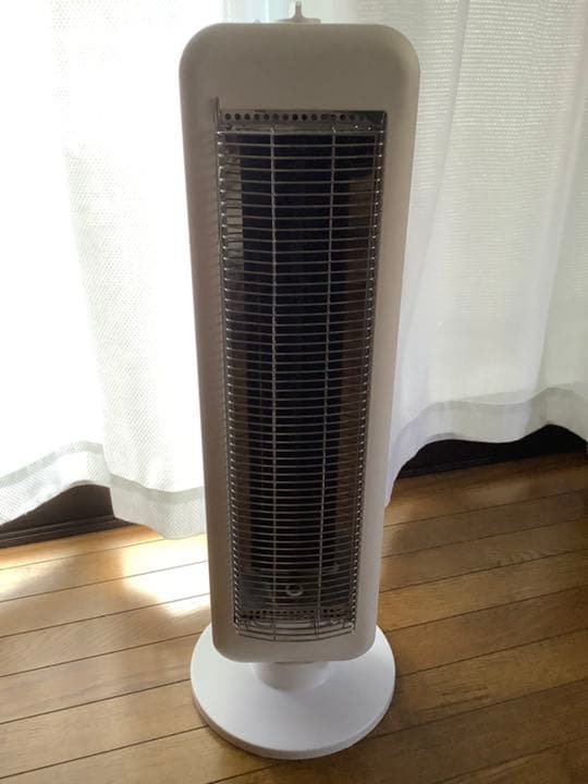 アイリスオオヤマ　遠赤外線電気ストーブ