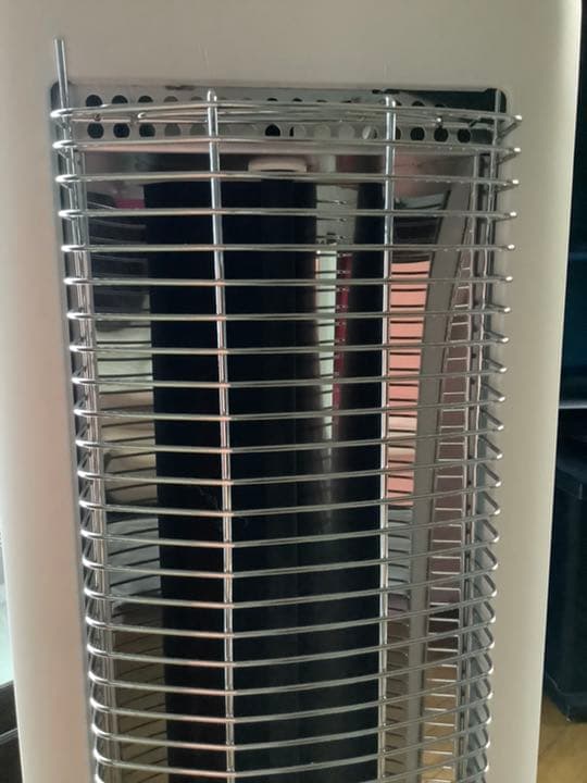 アイリスオオヤマ　遠赤外線電気ストーブ