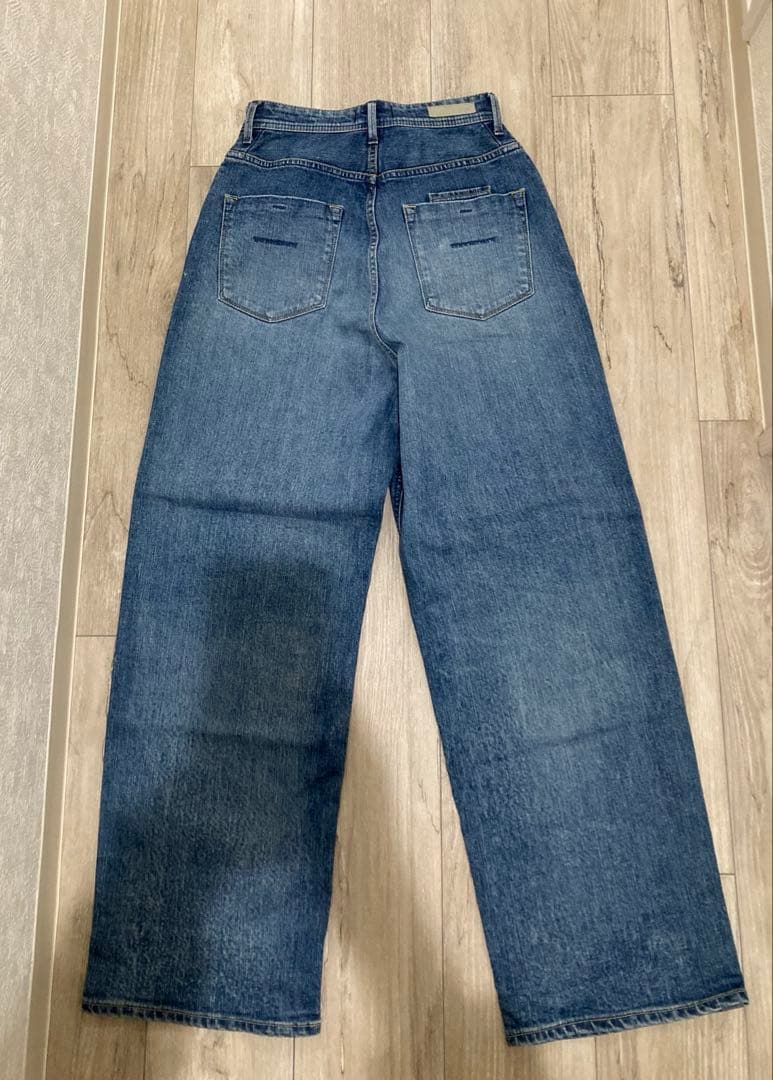 【美品】YANUKヤヌーク JOAN(ルーズストレート)サイズ25 サンプル品