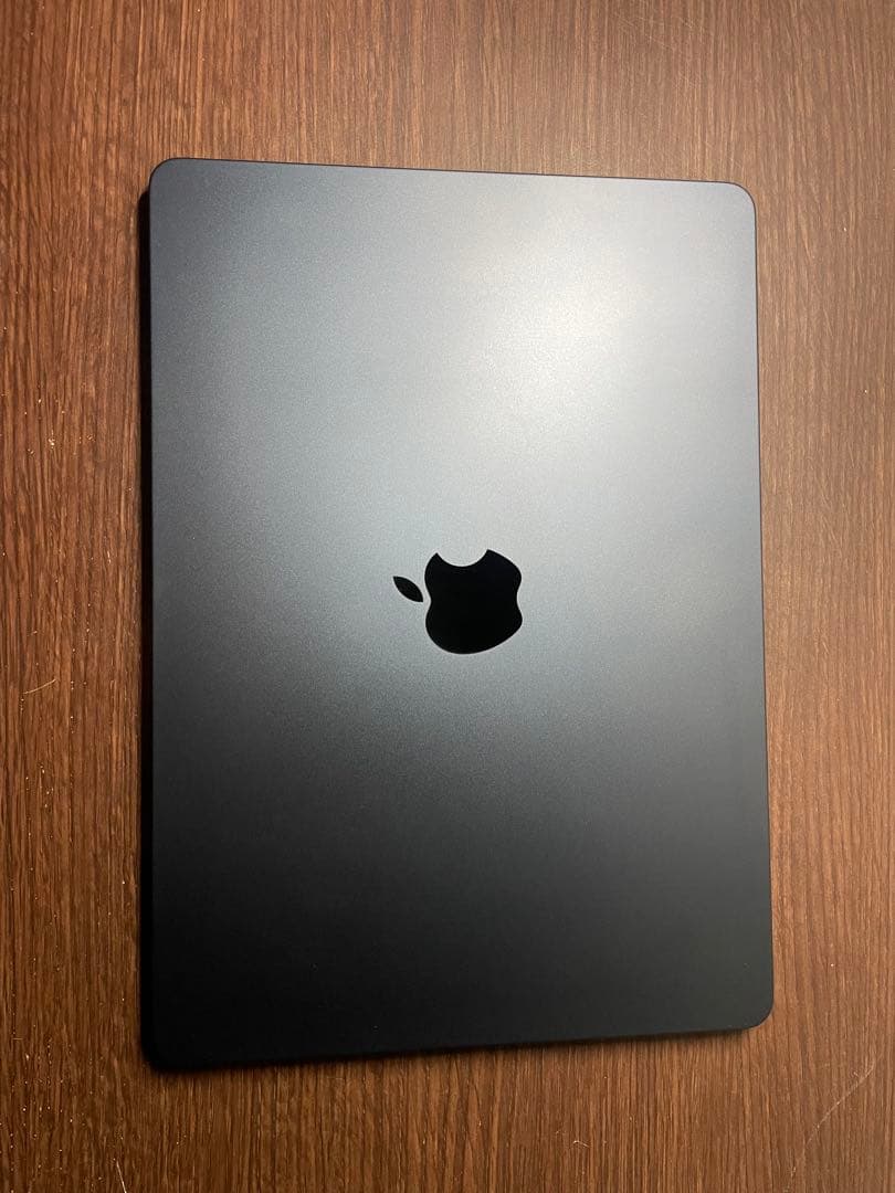 M2 MacBook Air 13インチ ミッドナイト（全付属品付）