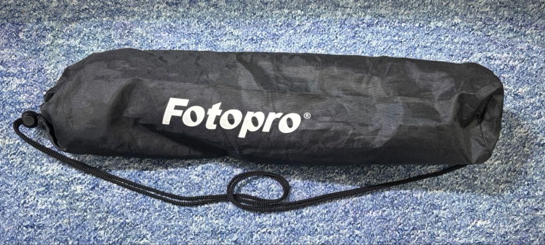 美品◎SIGMA DP3 Merrill*純正バッテリー6個*三脚つき