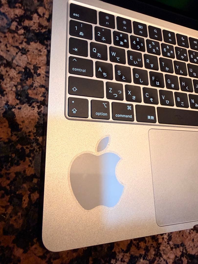 AppleMacBook Air M2 シルバー 13.6インチ2022