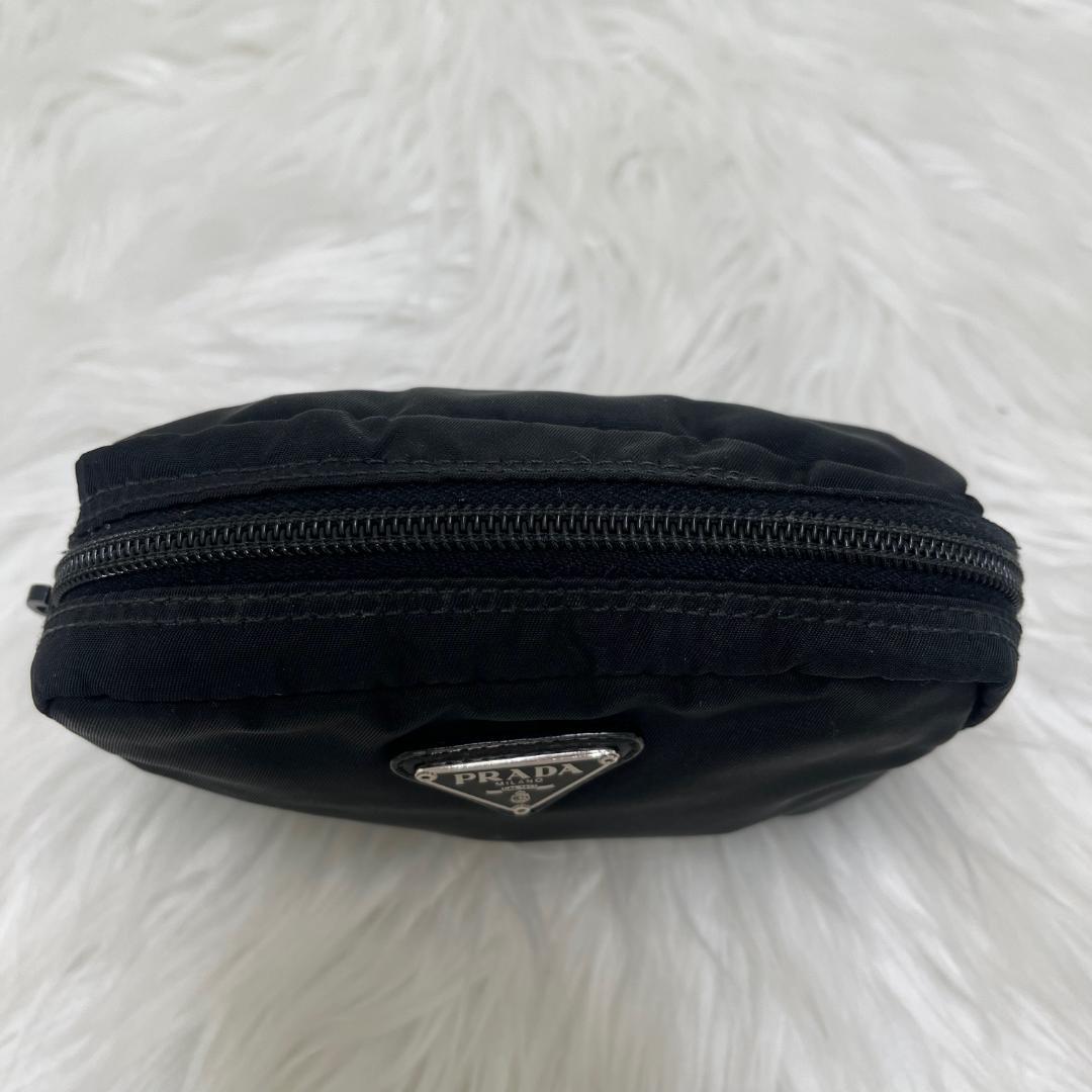 PRADA プラダ　ポーチ 三角ロゴ ブラック　白タグあり　美品