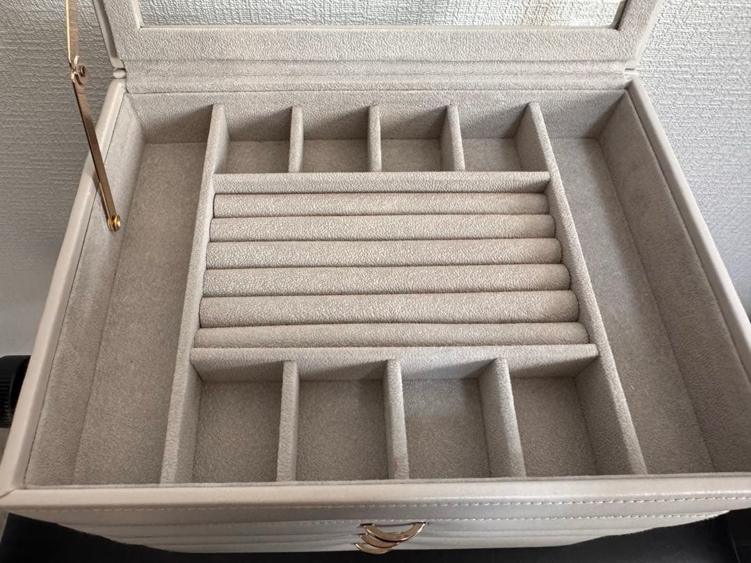 【美品】アクセサリーボックス　ジュエリーボックス　大容量