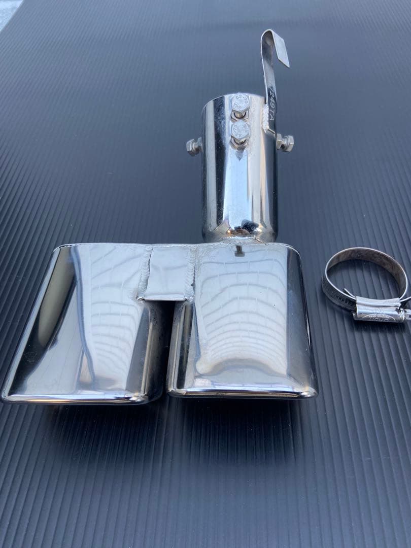 ルーミー　モデリスタマフラーカッター