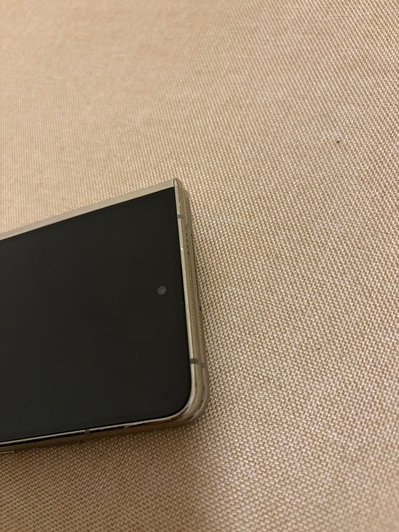 Google Pixel Fold (初代) 本体