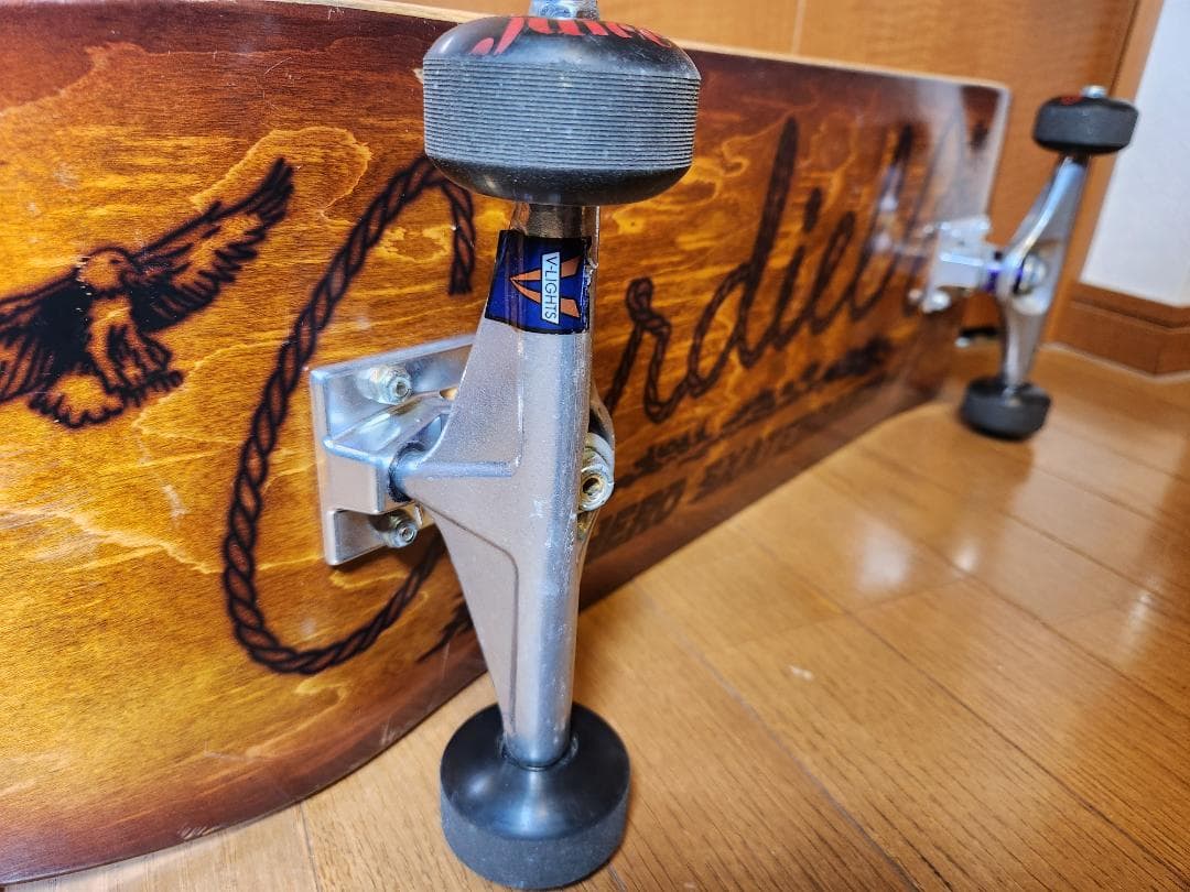 ANTI HERO Cardiel 8.25 スケートボード コンプリート