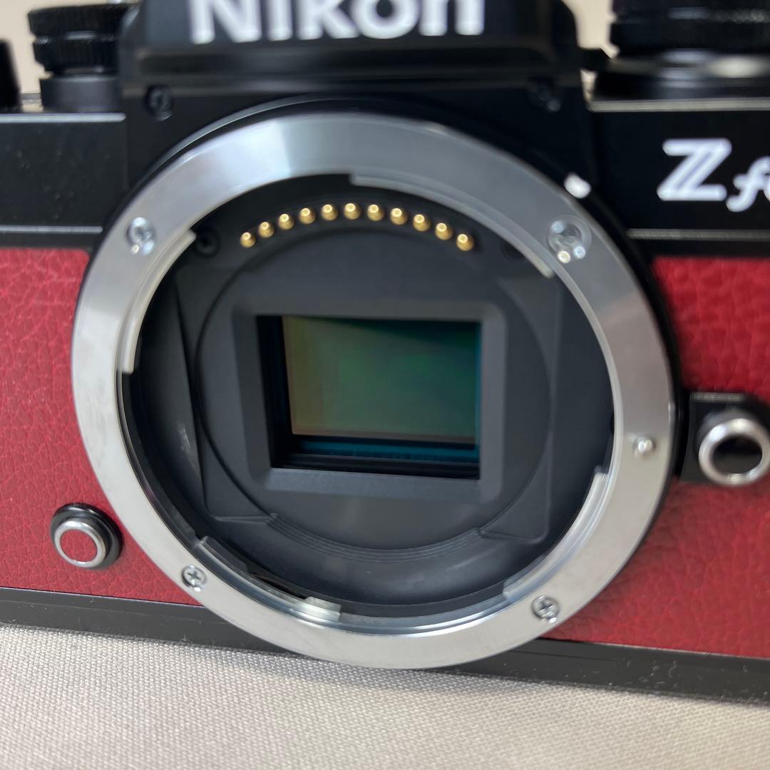 Nikon Z fc ボディ美品クリムゾンレッド