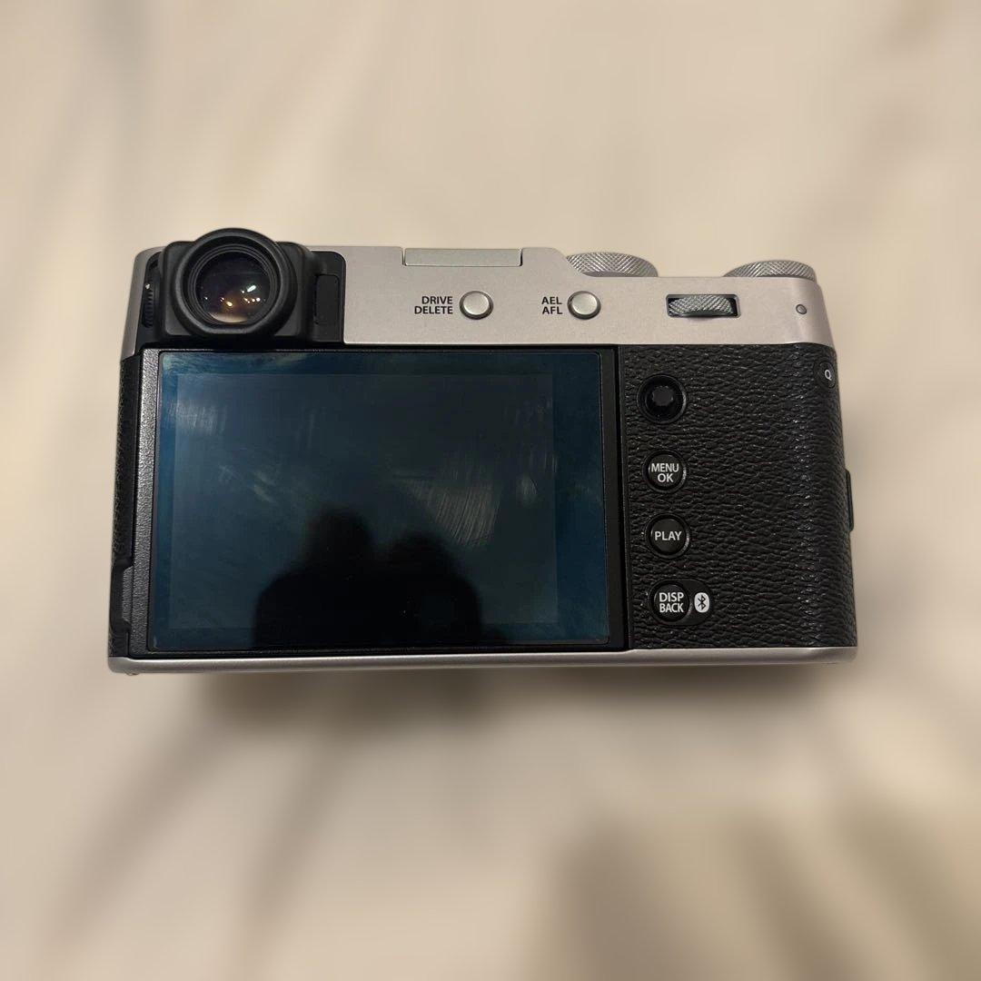 【美品】fujifilm X100VI シルバー おまけ付き