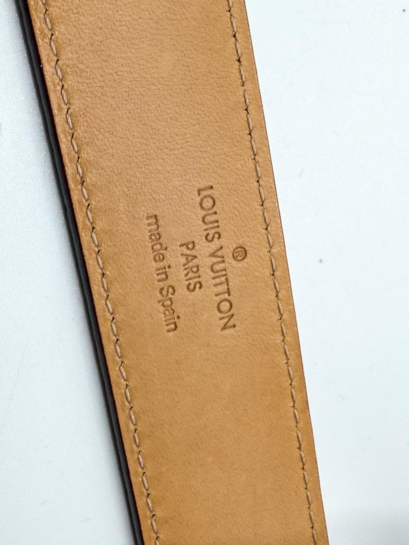 ルイ・ヴィトン LVロゴ ゴールドバックル ベルト M6878 レディース