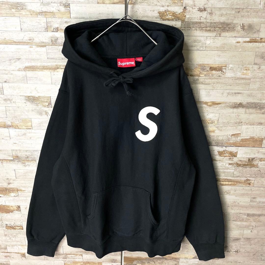 3348 U【入手困難モデル】シュプリーム☆Sロゴ レザー パーカー ブラック