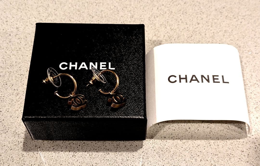 正規品 シャネル ココマーク フープピアス黒