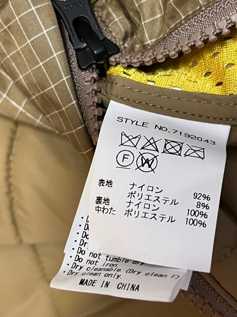 マナスタッシュ プリマロフト　ジャケット マウンテンパーカー