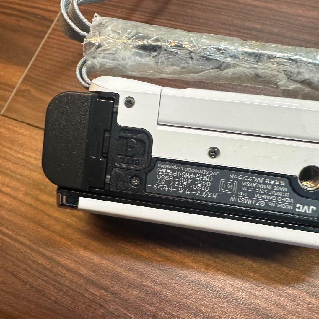 Victor Everio GZ-HM33-S ビデオカメラ 0120