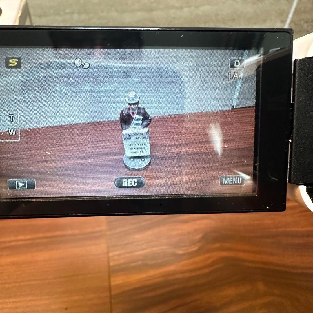 Victor Everio GZ-HM33-S ビデオカメラ 0120