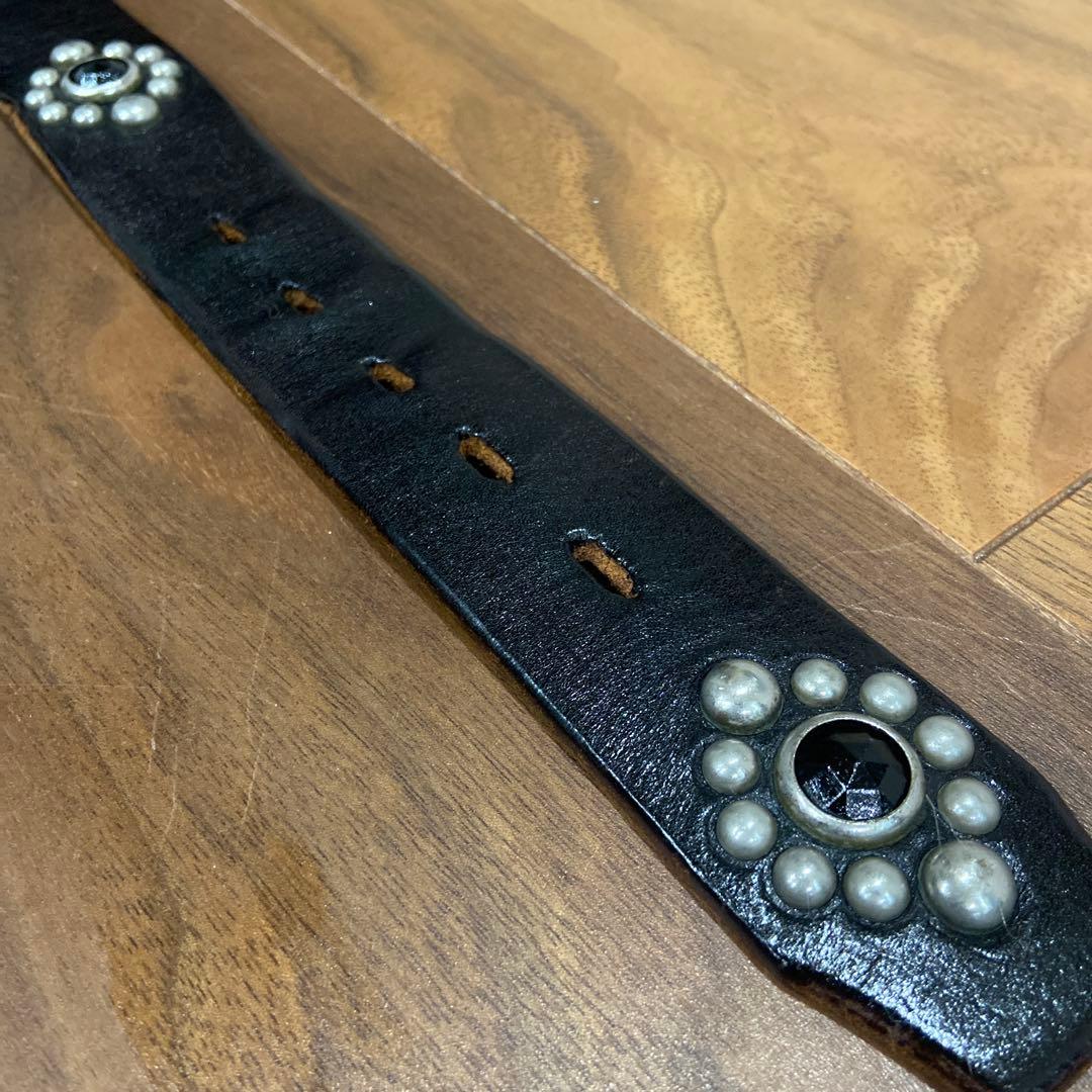 HTC フラワースタッズベルト ブラックストーン&ブラックレザー 34inch