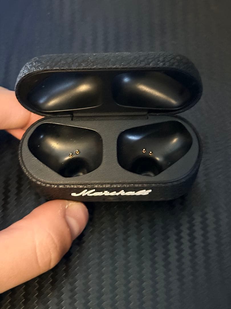 Marshall MOTIF Ⅱ A.N.C 本体