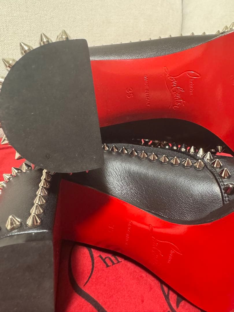 値下げ！正規品ルブタン スタッズサイドゴアブーツ　1回着用