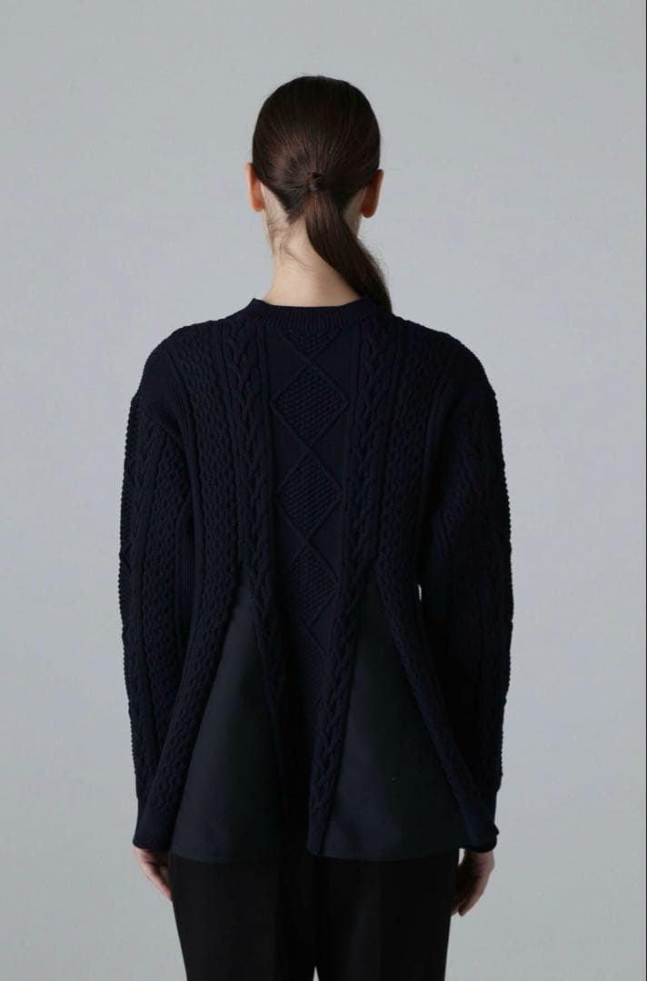 ADORE アドーア　エアーストレッチケーブルニット