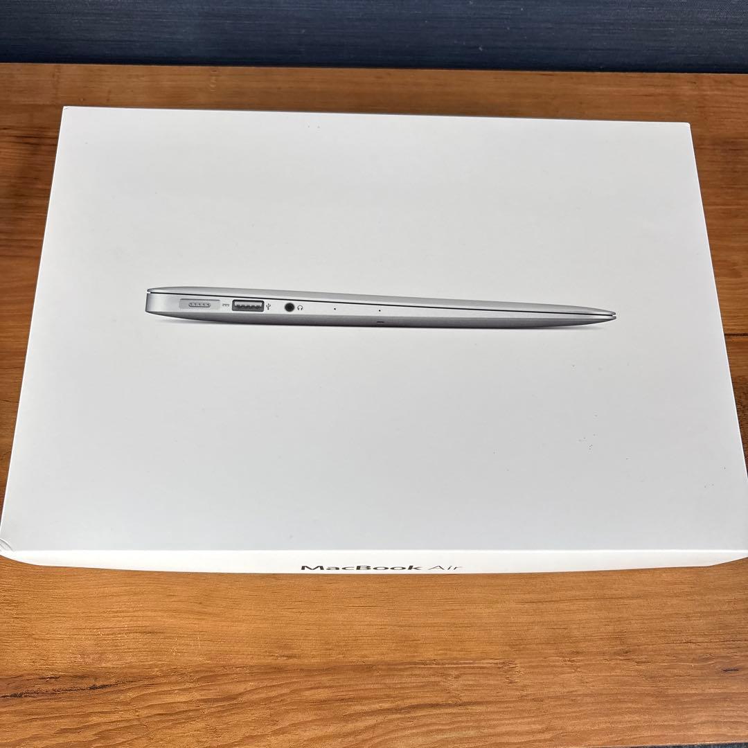 MacBook Air (11-inch, Mid 2013) シルバー