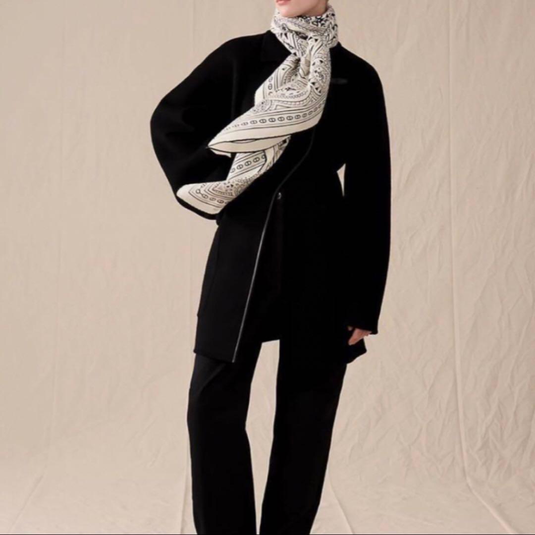 新品　2025AW　エルメス　カシシル140　シュヴァルドゥクールバンダナ白黒