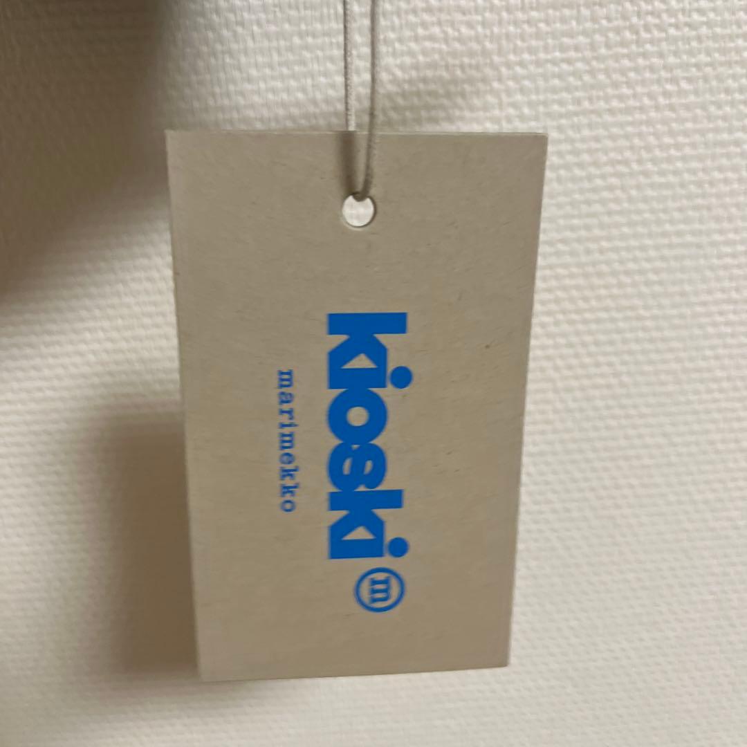 marimekko 黒 ベースボールキャップ