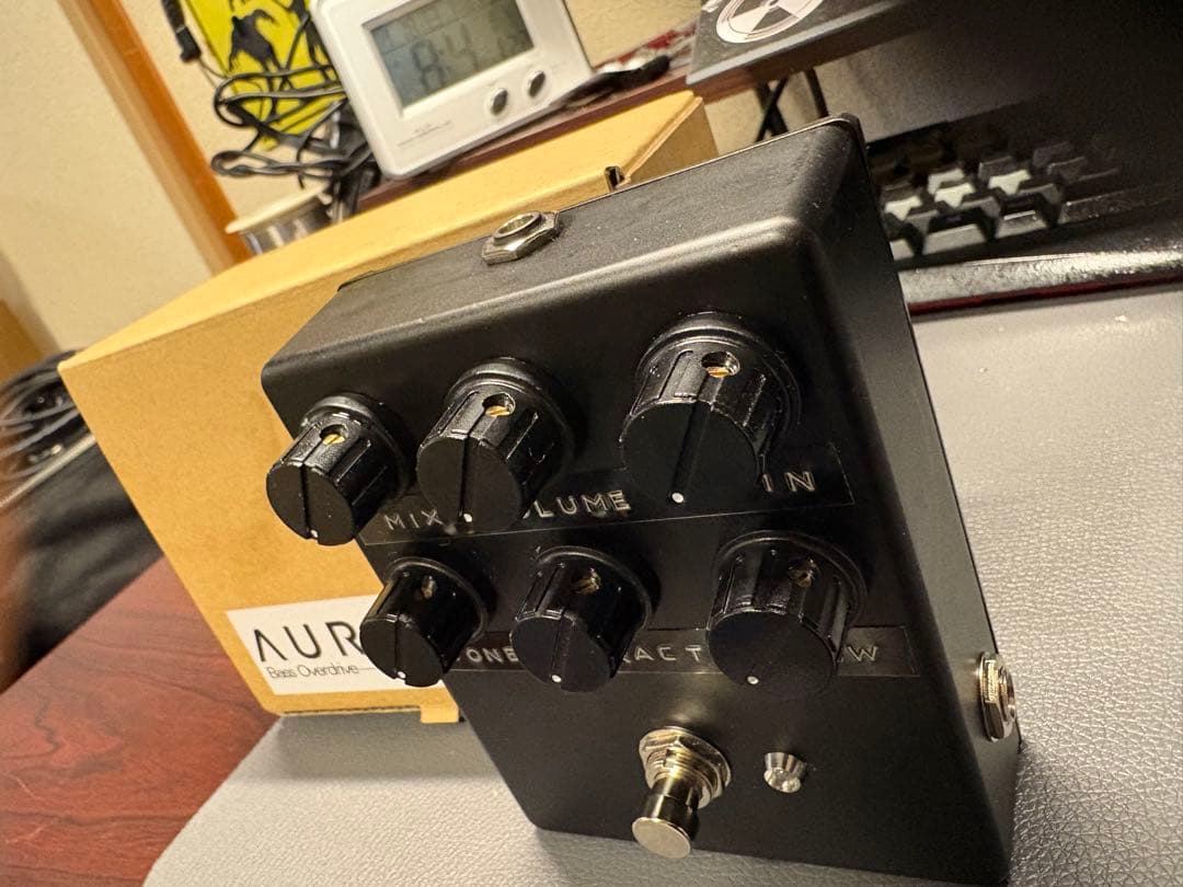 ベース SONIFIX AURION