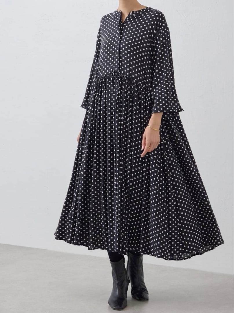 【未使用】BEARDSLEY ビアズリー ドットギャザーボリューム袖ワンピース