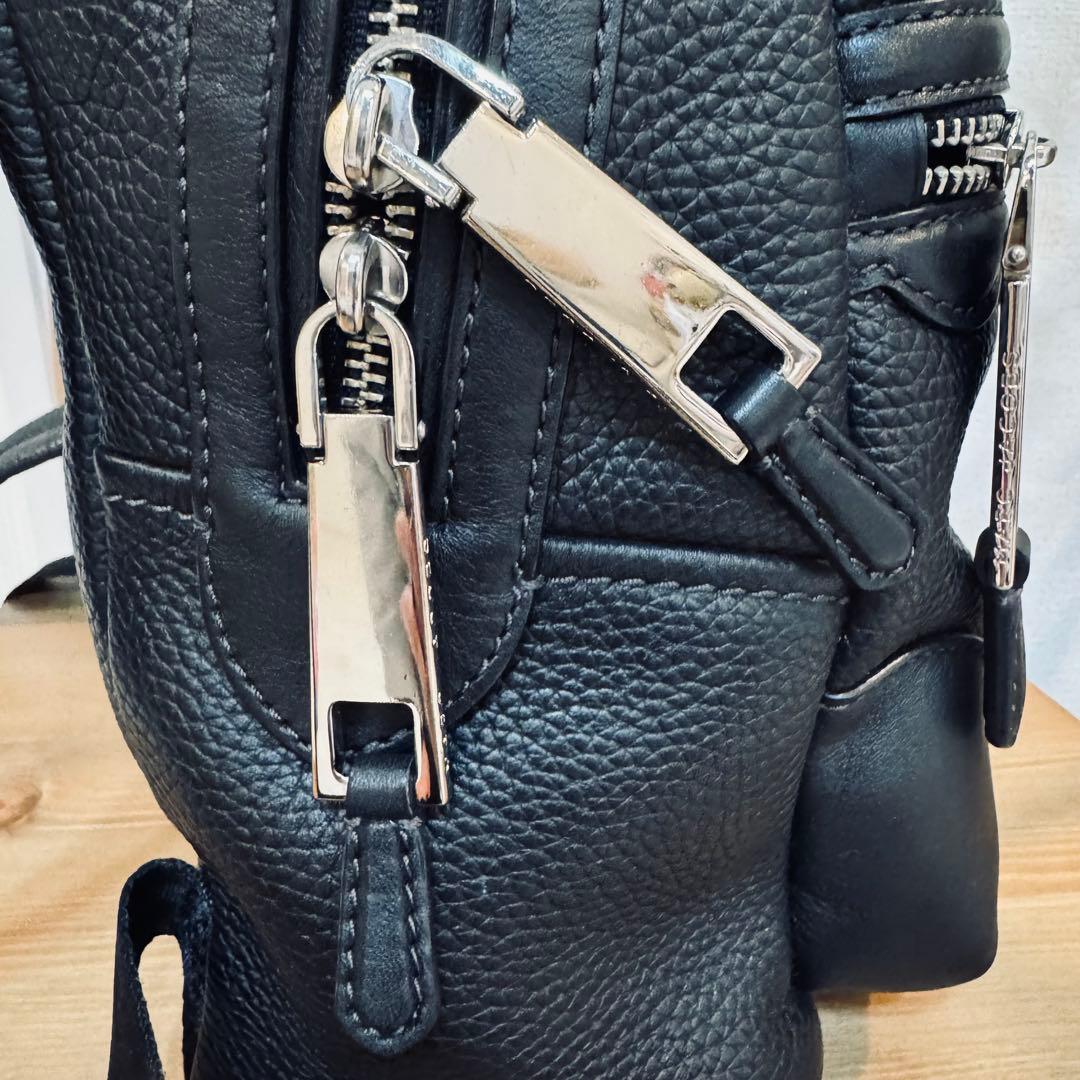 MARC JACOBS 牛革 カウレザー デイパック リュック 日本未発売