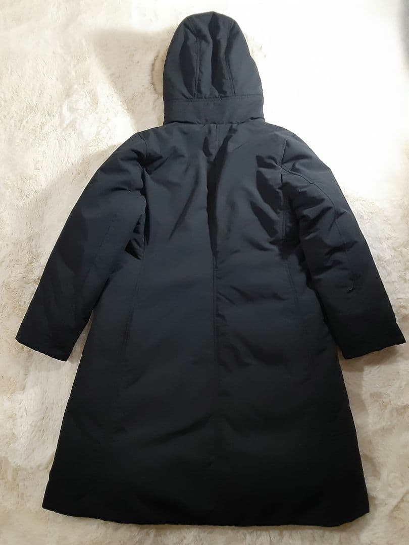 ユニクロ　大きめサイズXL　ダウンロングコート　黒　ファー付フード内ベロア　美品