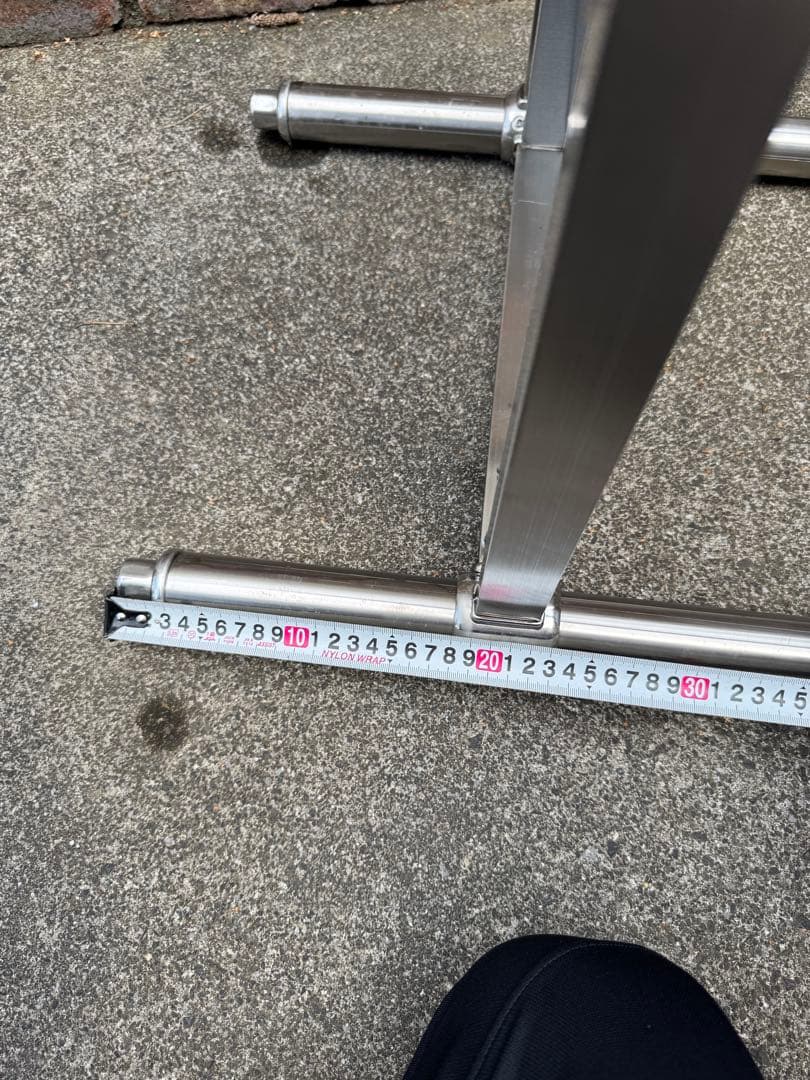 業務用　作業台　調理台　厨房機器 高さ調節可 ステンレス製　二段