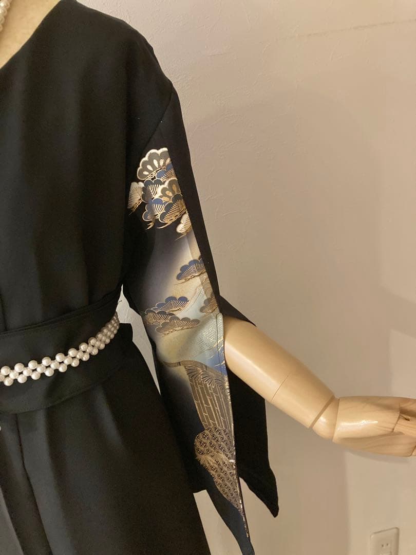 着物リメイクワンピース　￼￼ 留袖￼サイズL〜LL